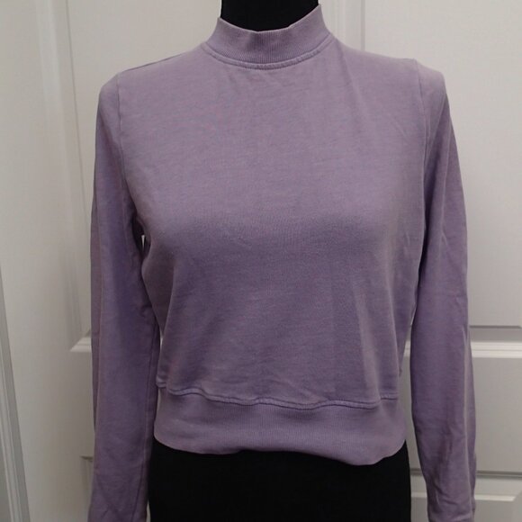 Love Fire Purple Crop Sweatshirt Type Shirt Size XS - Picture 1 of 3